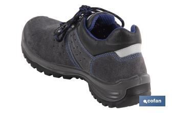 Zapato de Serraje - Talla 37 | Color Gris | Seguridad S1P+SRC | Modelo Myron | Puntera de Carbono Light