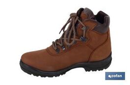 Bota Trekking - Talla 41 | Modelo Cimarrn | Sympatex | Color Marrn | Sistema Autobloqueante