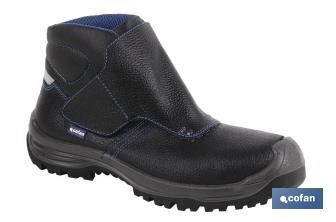 Bota de Piel - Talla 37 | Color Negro | Cierre de Velcro | Seguridad S3 | Modelo Urian | Puntera de Carbono Light